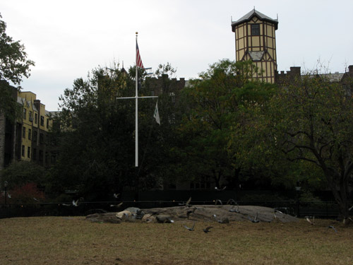 Hudson View Gardens