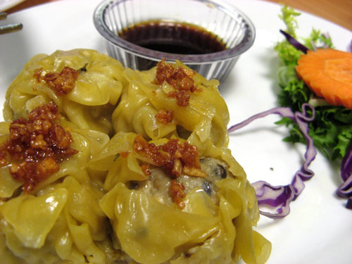 Steamed dumplings
