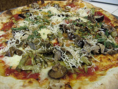 Artichoke and porcini pizza